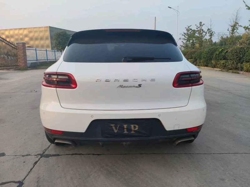 徐州14年保时捷Macan9