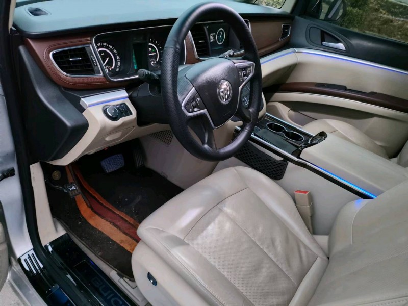 徐州19年别克GL86