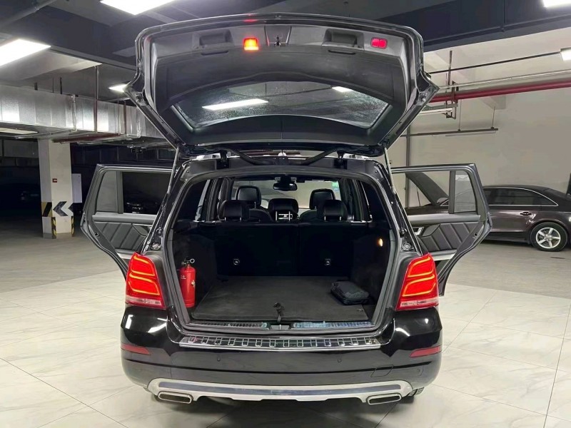 成都16年奔驰GLK8