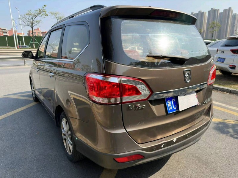 佛山15年宝骏7305