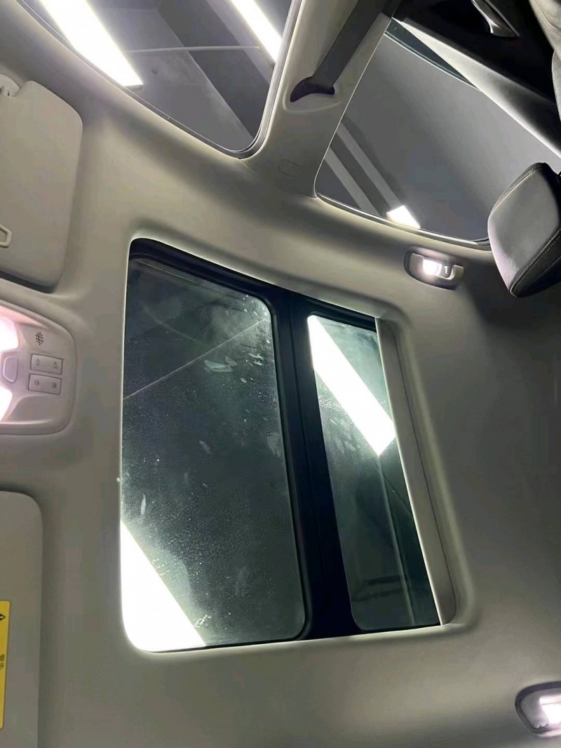 成都22年别克威朗8