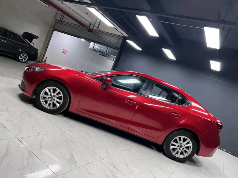 成都16年马自达昂克赛拉3