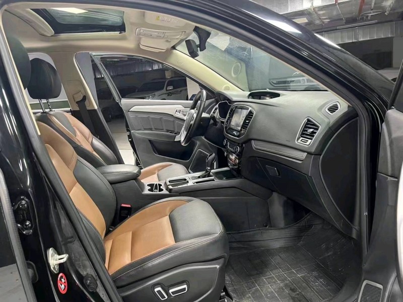 成都18年吉利远景X64