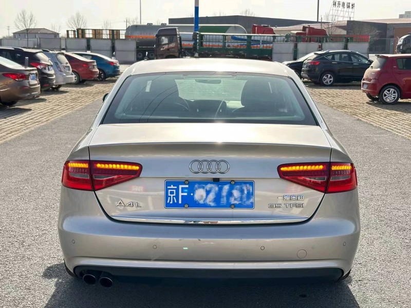 滄州15年奧迪A4L9