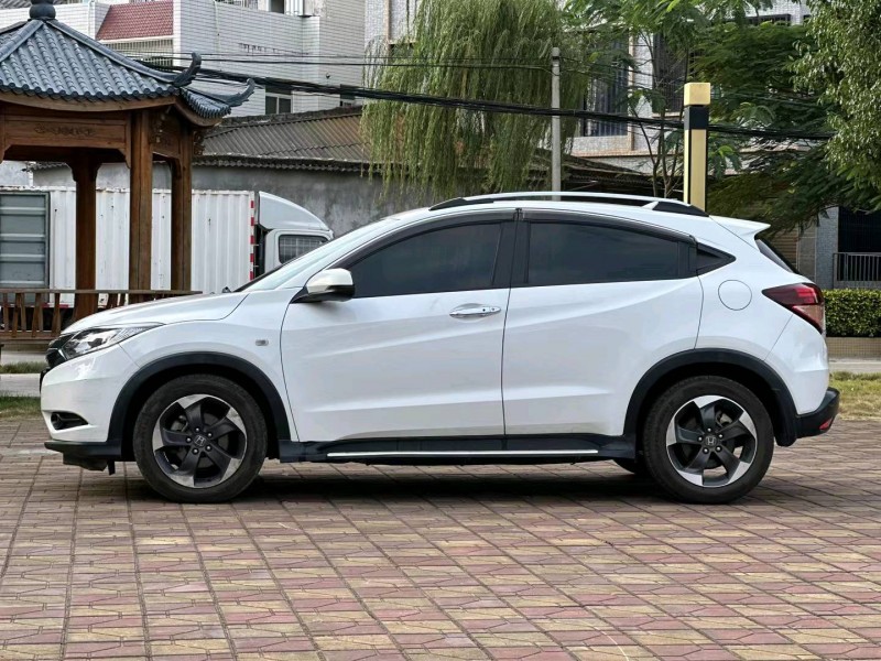 汕头18年本田缤智7