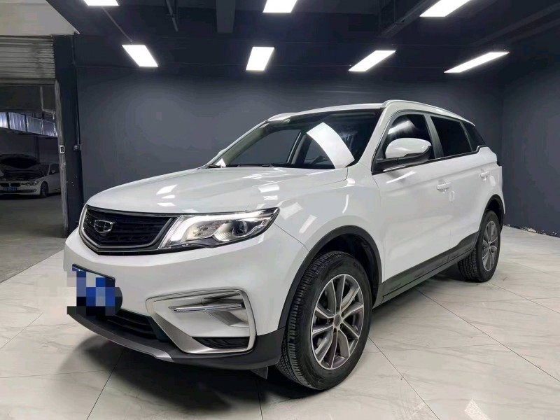 成都21年吉利博越3