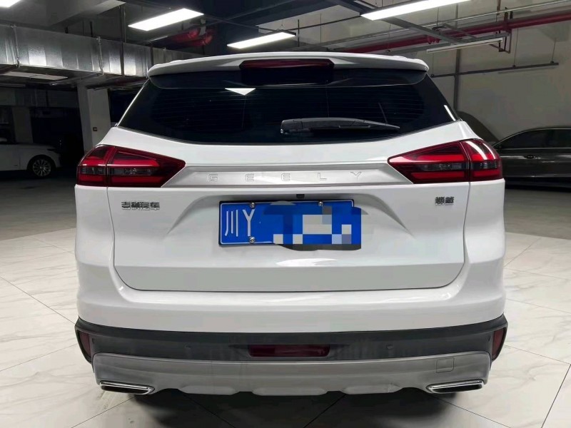 成都21年吉利博越9