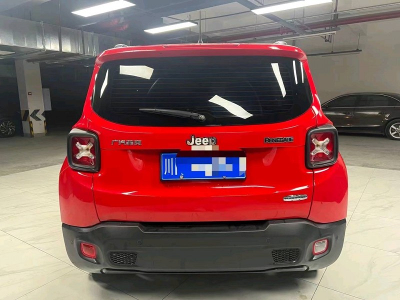 成都19年Jeep自由侠8