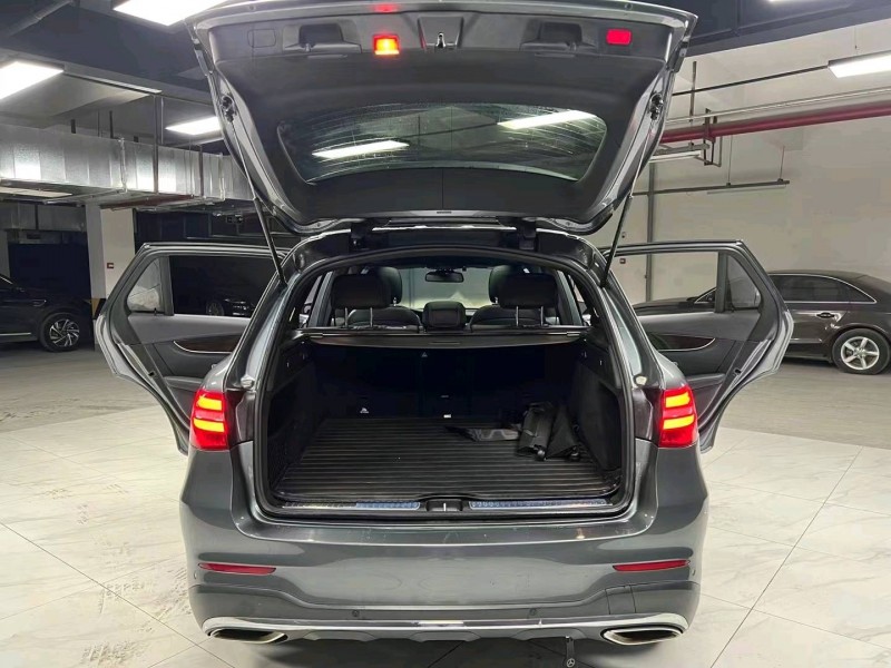 成都17年奔驰GLC7