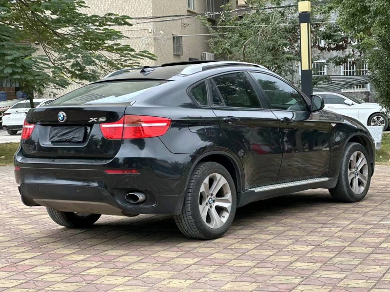 汕头12年宝马X68