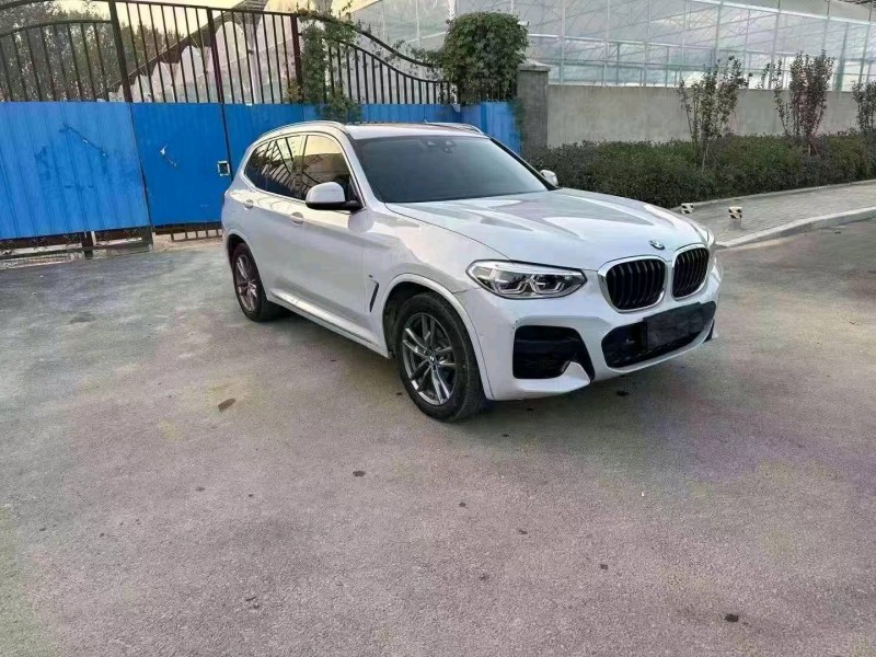 济南20年宝马X33