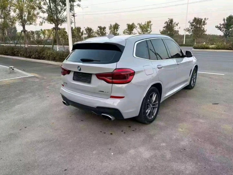 济南20年宝马X36