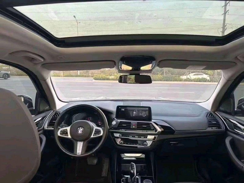 济南20年宝马X37