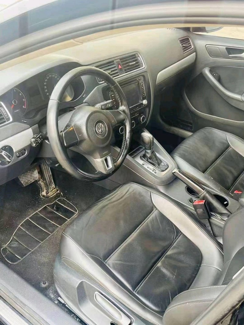 济南14年大众速腾4