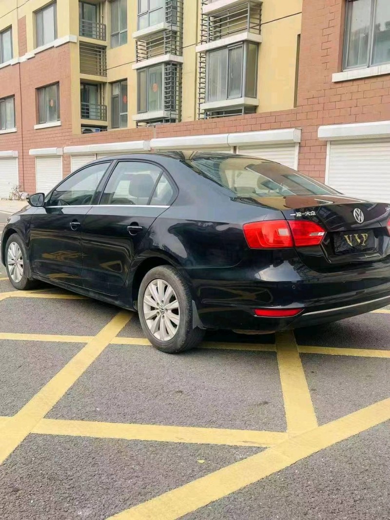 济南14年大众速腾9