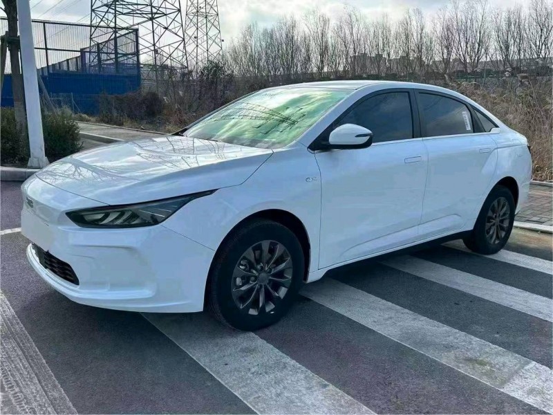 济南23年吉利几何3