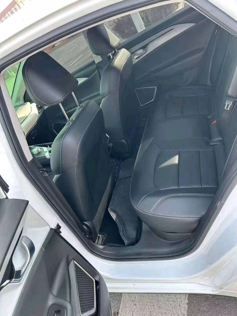 济南23年吉利几何6