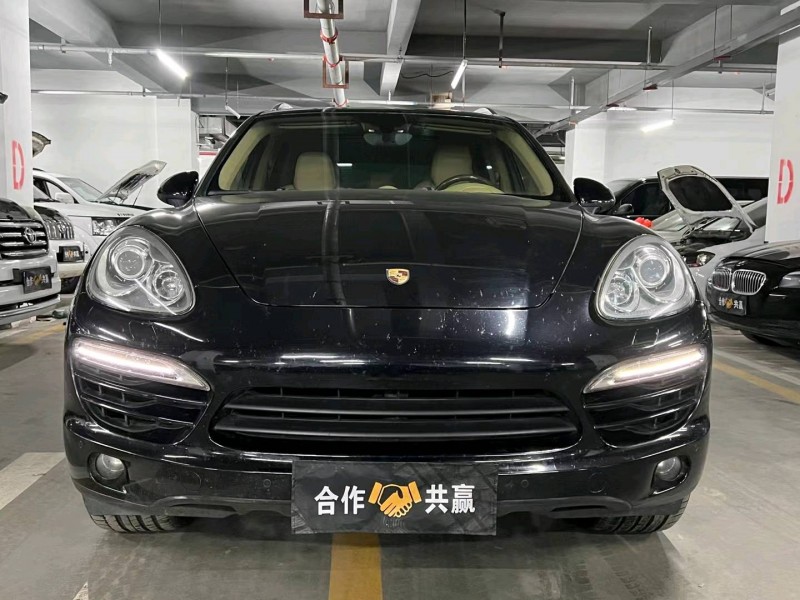哈爾濱13年保時捷卡宴1