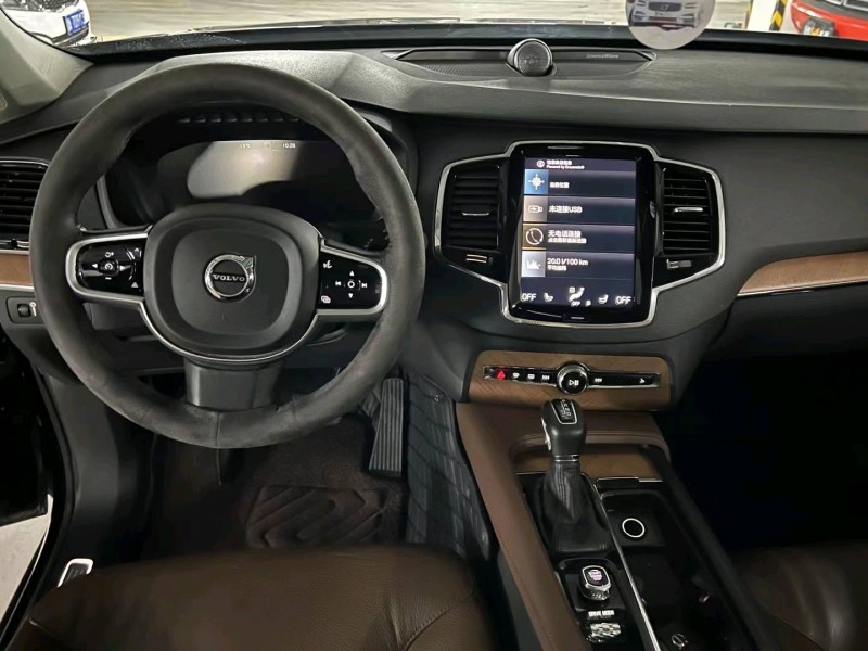 哈爾濱20年沃爾沃XC906