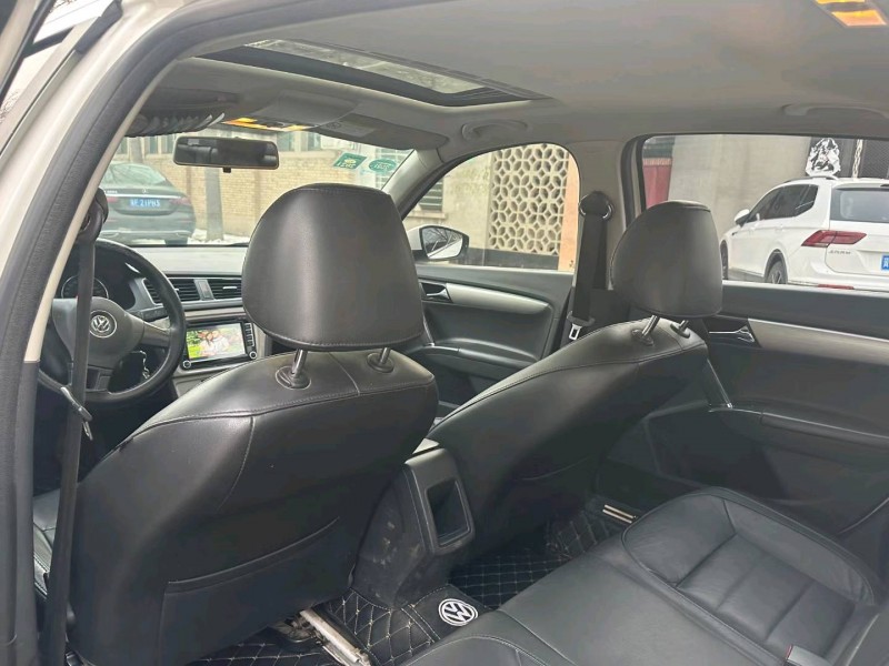 保定15年大众朗逸4