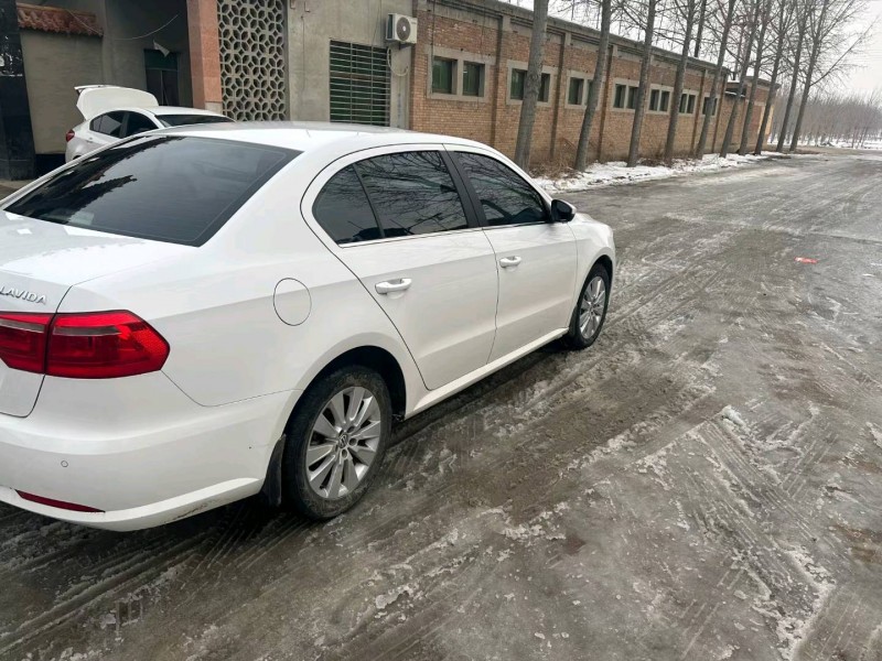 保定15年大众朗逸7