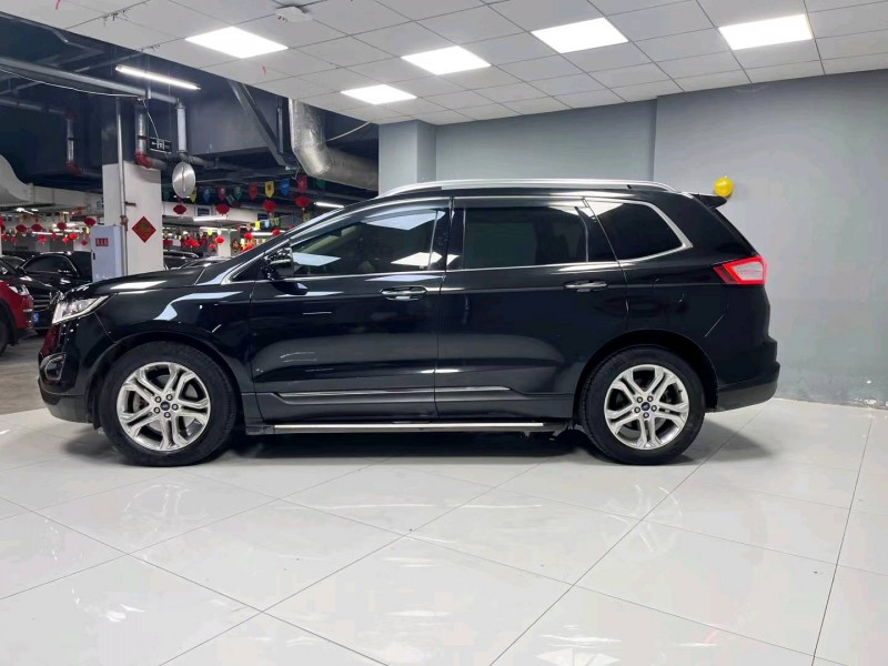 成都16年福特锐界2