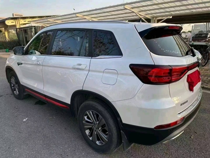 鄂州21年長安汽車CS756