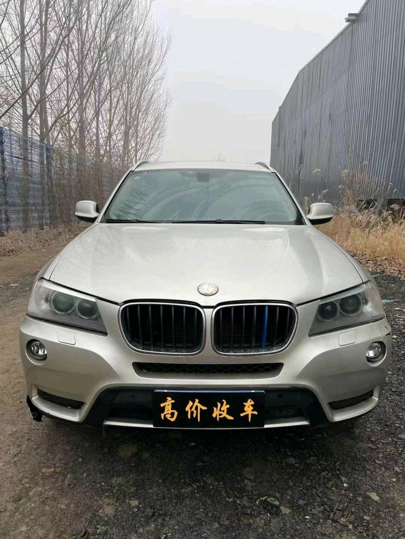东营13年宝马X31