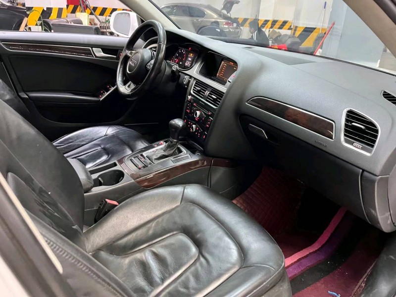 成都14年奥迪A4L6