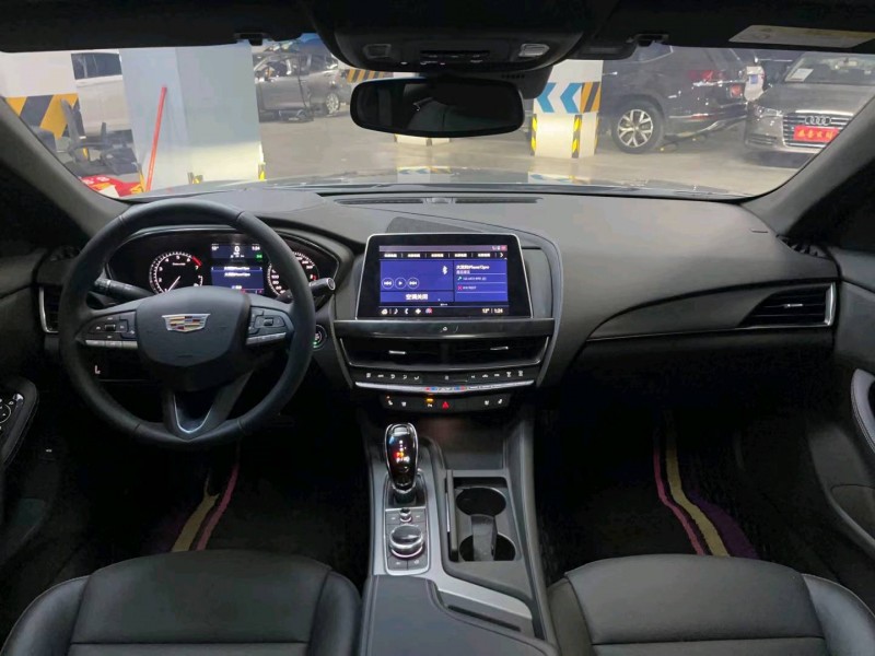 成都23年凯迪拉克CT55