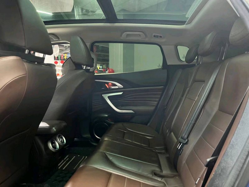 成都19年长城汽车WEY VV78