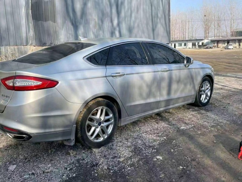 东营13年福特蒙迪欧5