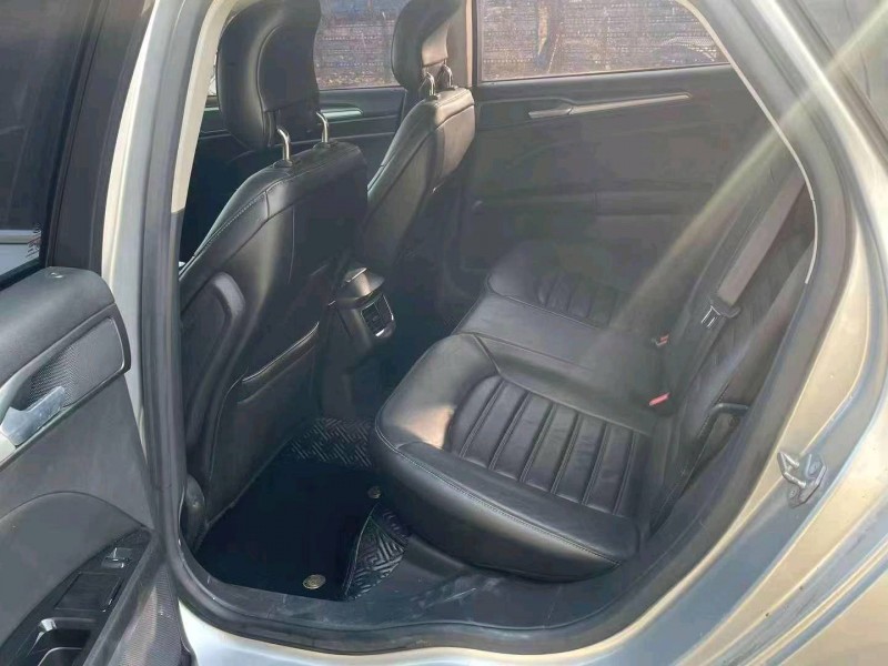 东营13年福特蒙迪欧6