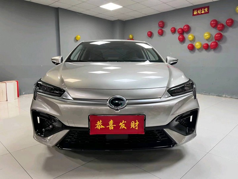 成都23年传祺埃安S1