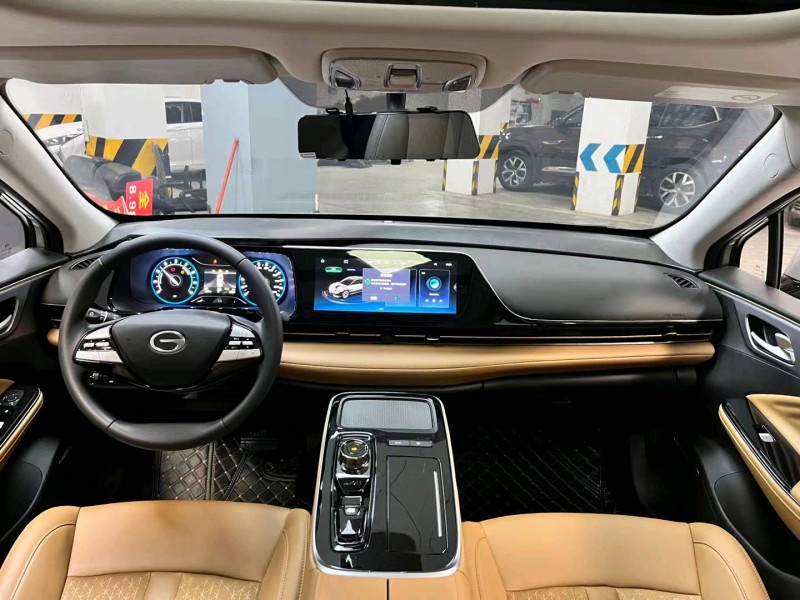 成都23年传祺埃安S5