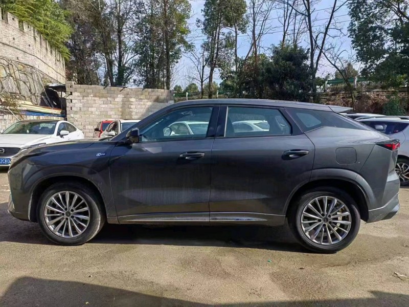 东营23年长安汽车欧尚3