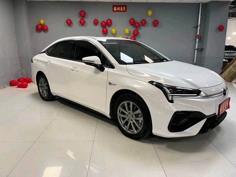 成都23年传祺埃安S4