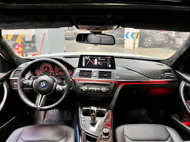 成都12年宝马3系5