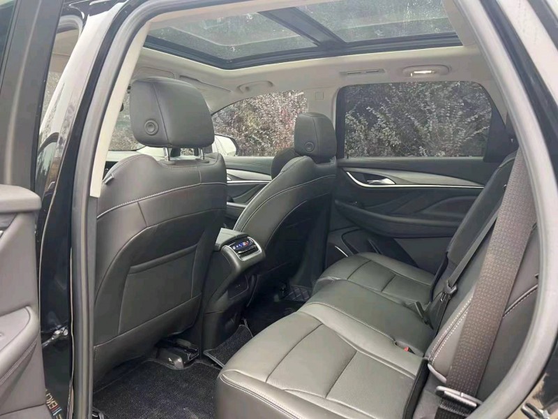 淄博21年别克昂科旗6