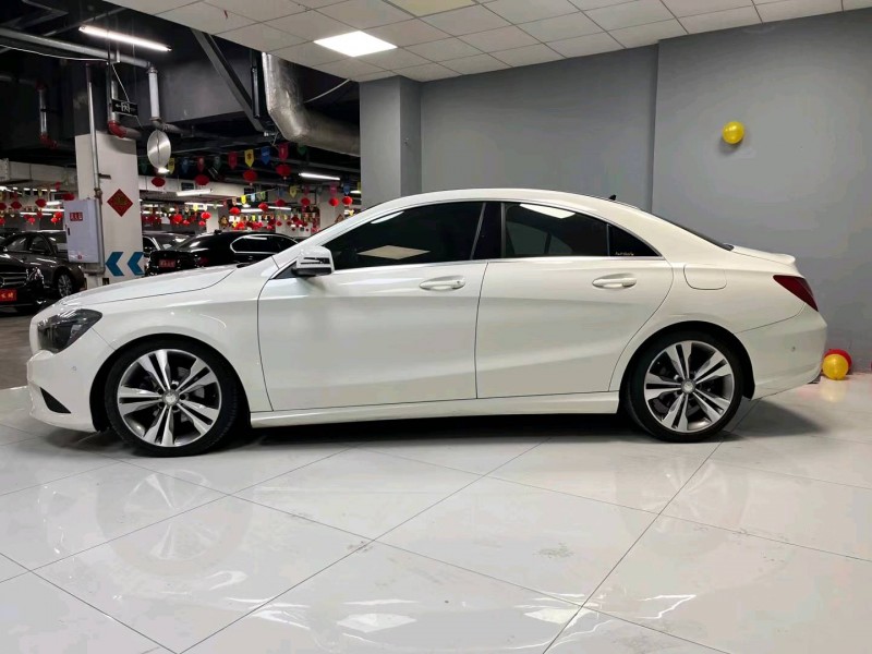 成都16年奔驰CLA2