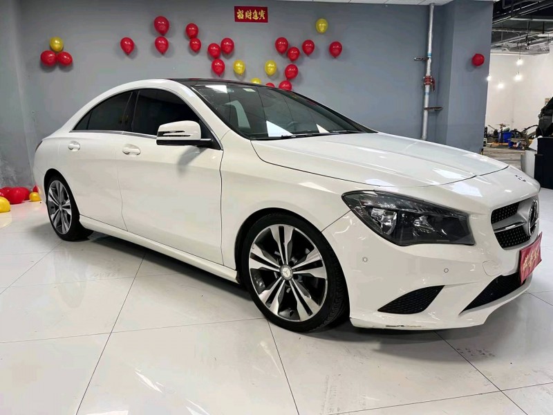 成都16年奔驰CLA4