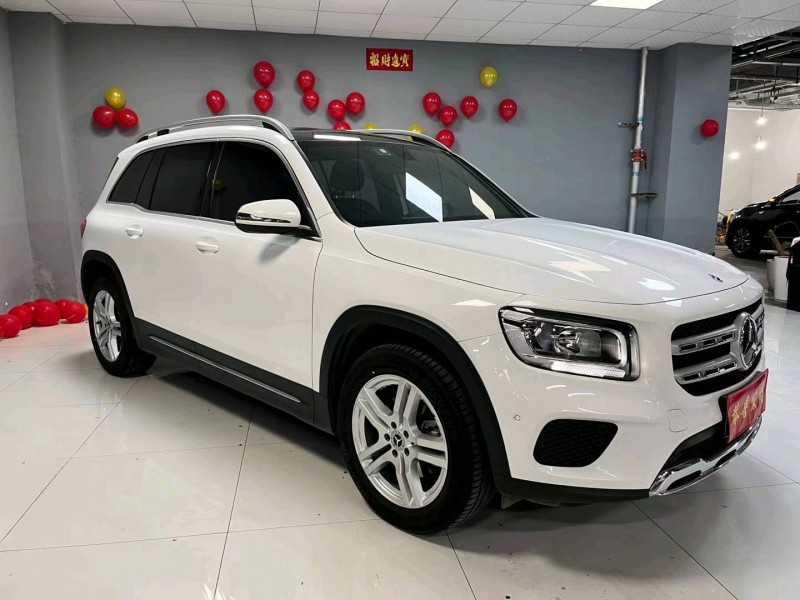 成都21年奔驰GLB4