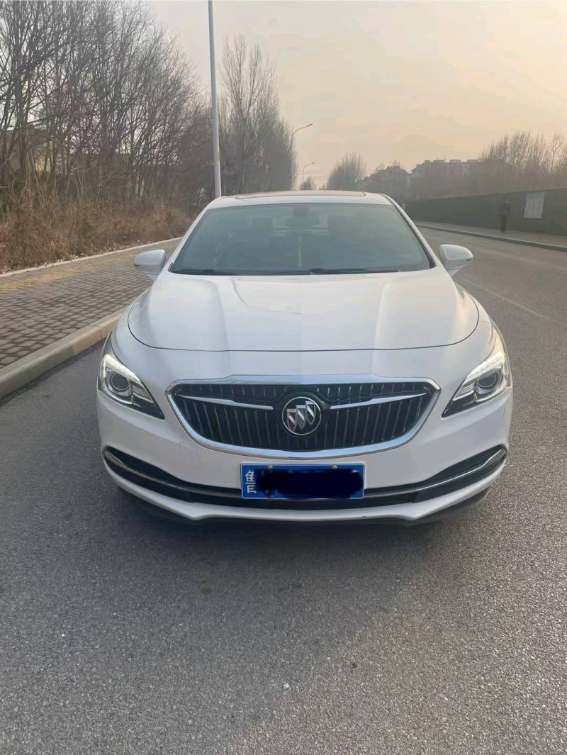 枣庄16年别克君越1