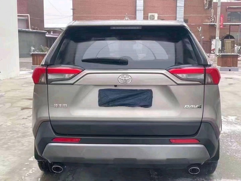 邯郸21年丰田RAV4荣放6