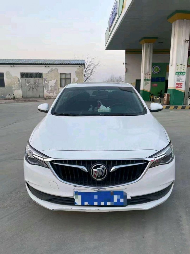 东营19年别克英朗1