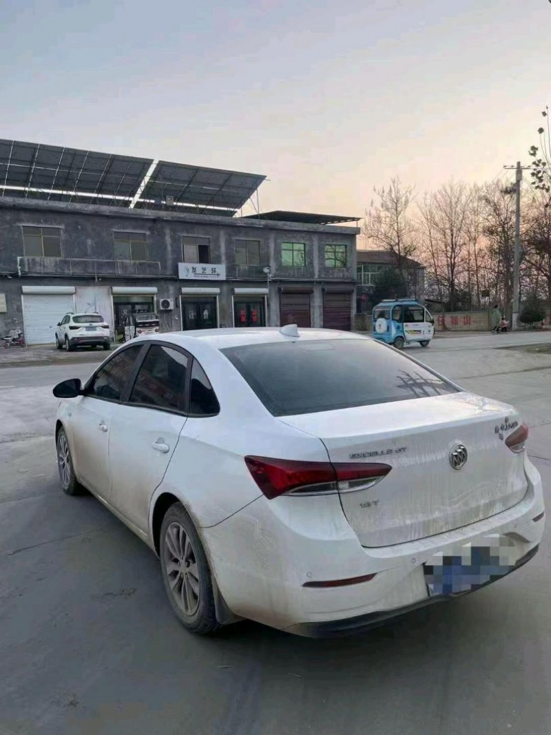 东营19年别克英朗5