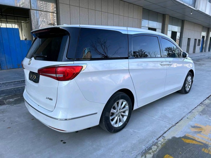 枣庄18年别克GL88