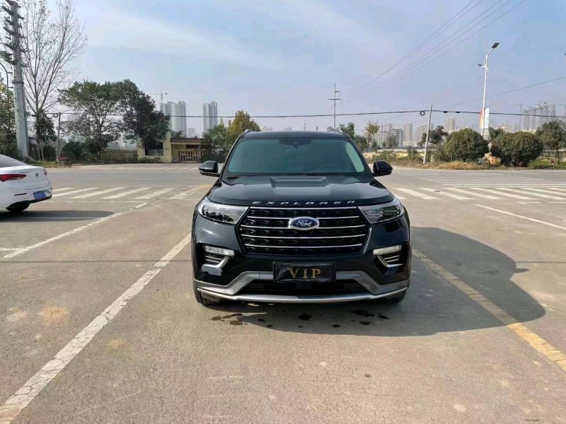 枣庄21年福特探险者1