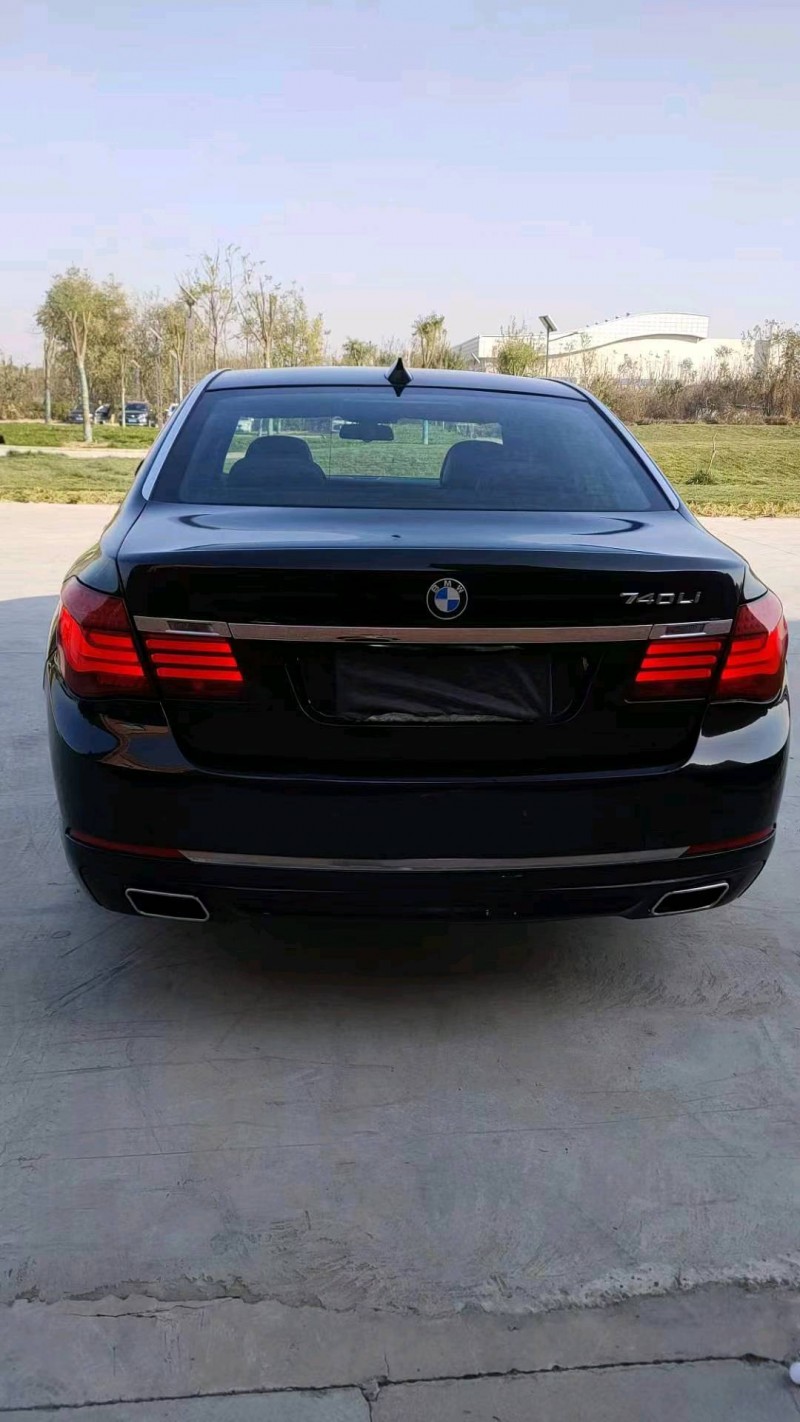 邯郸13年宝马7系3