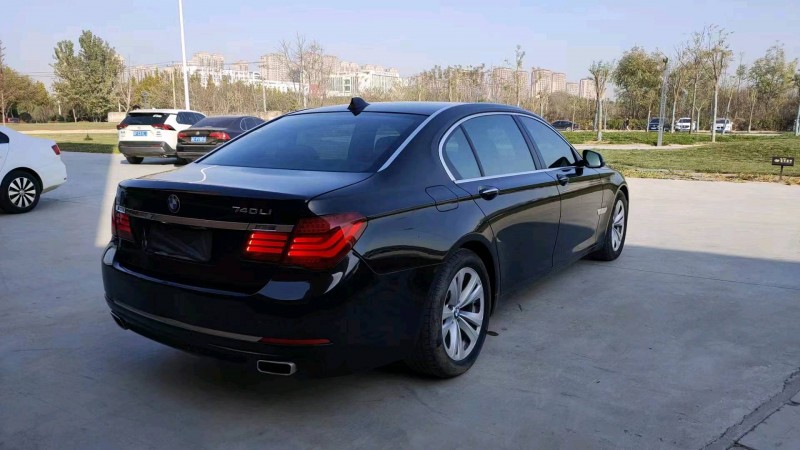 邯郸13年宝马7系5